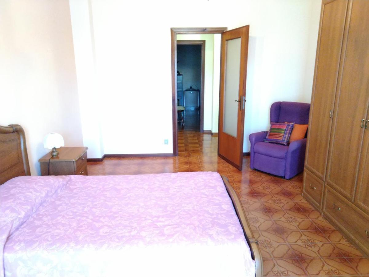 Domanda Appartamento Calosso Esterno foto